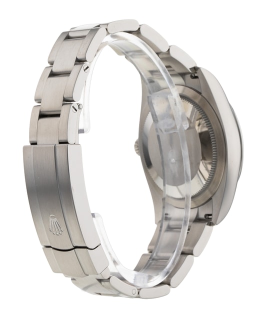 Rolex Oyster Perpetual 124200 Image 3